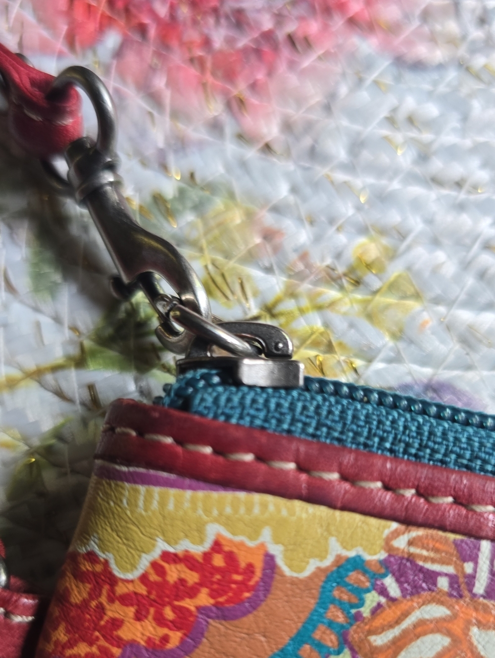 Fossil Wallet - Picture 3 of 8
